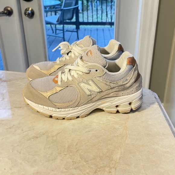 SOLD - Picture 2 of 3